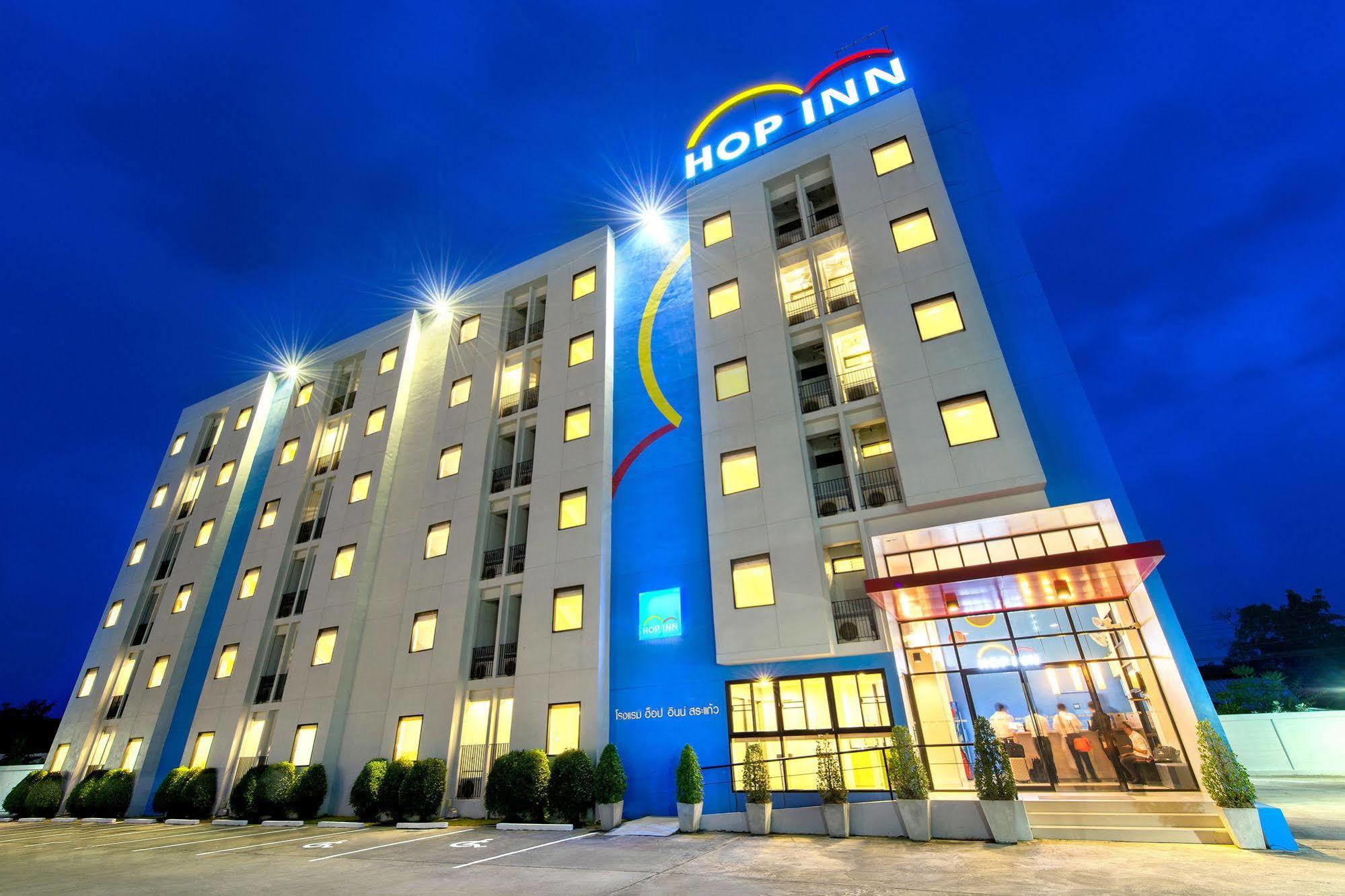 Hop Inn Lampang Exterior photo