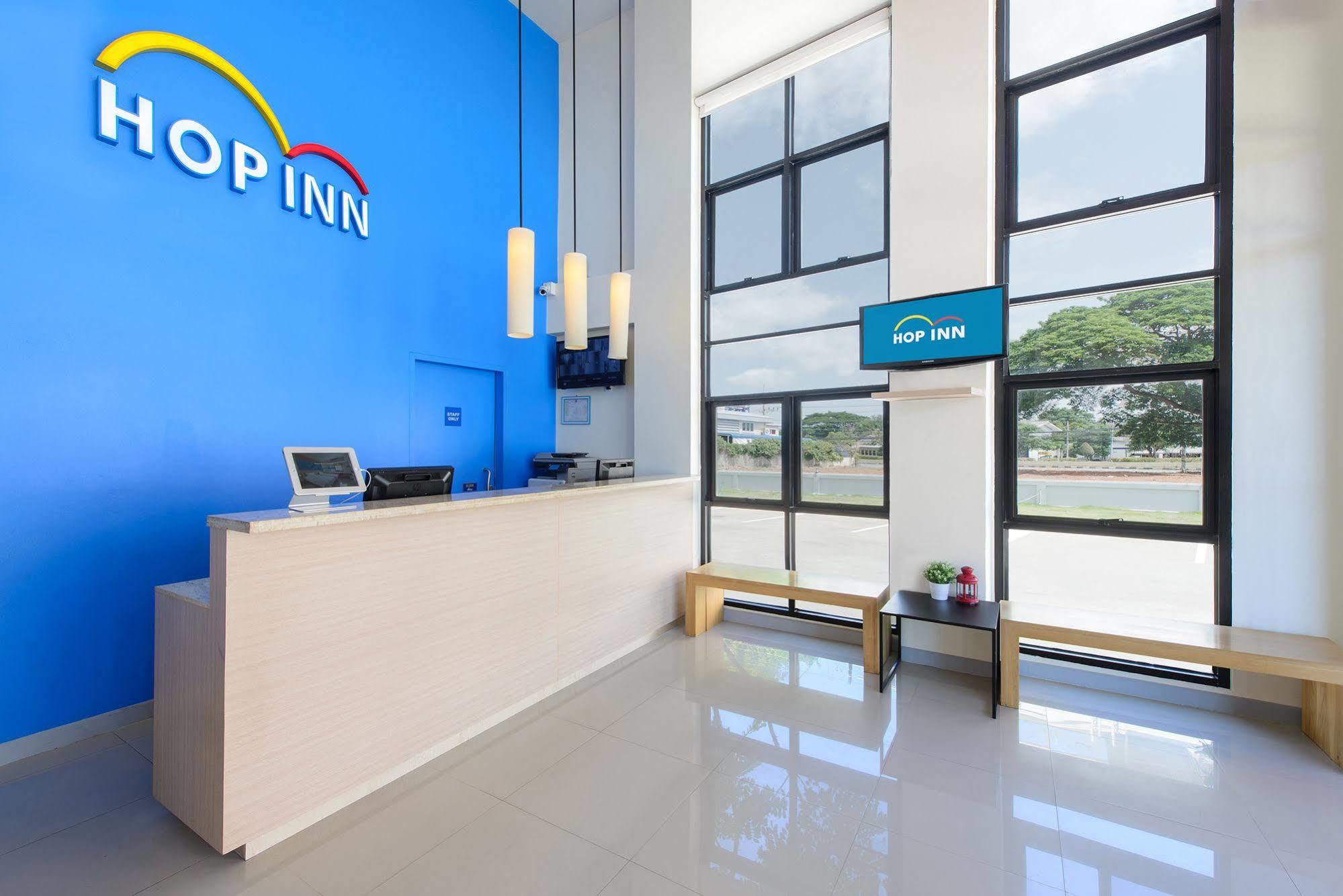 Hop Inn Lampang Exterior photo